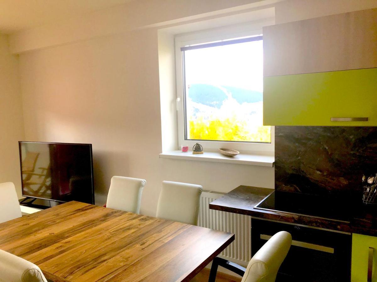 Luxury Keilberg Apartment Loučná pod Klínovcem Eksteriør bilde
